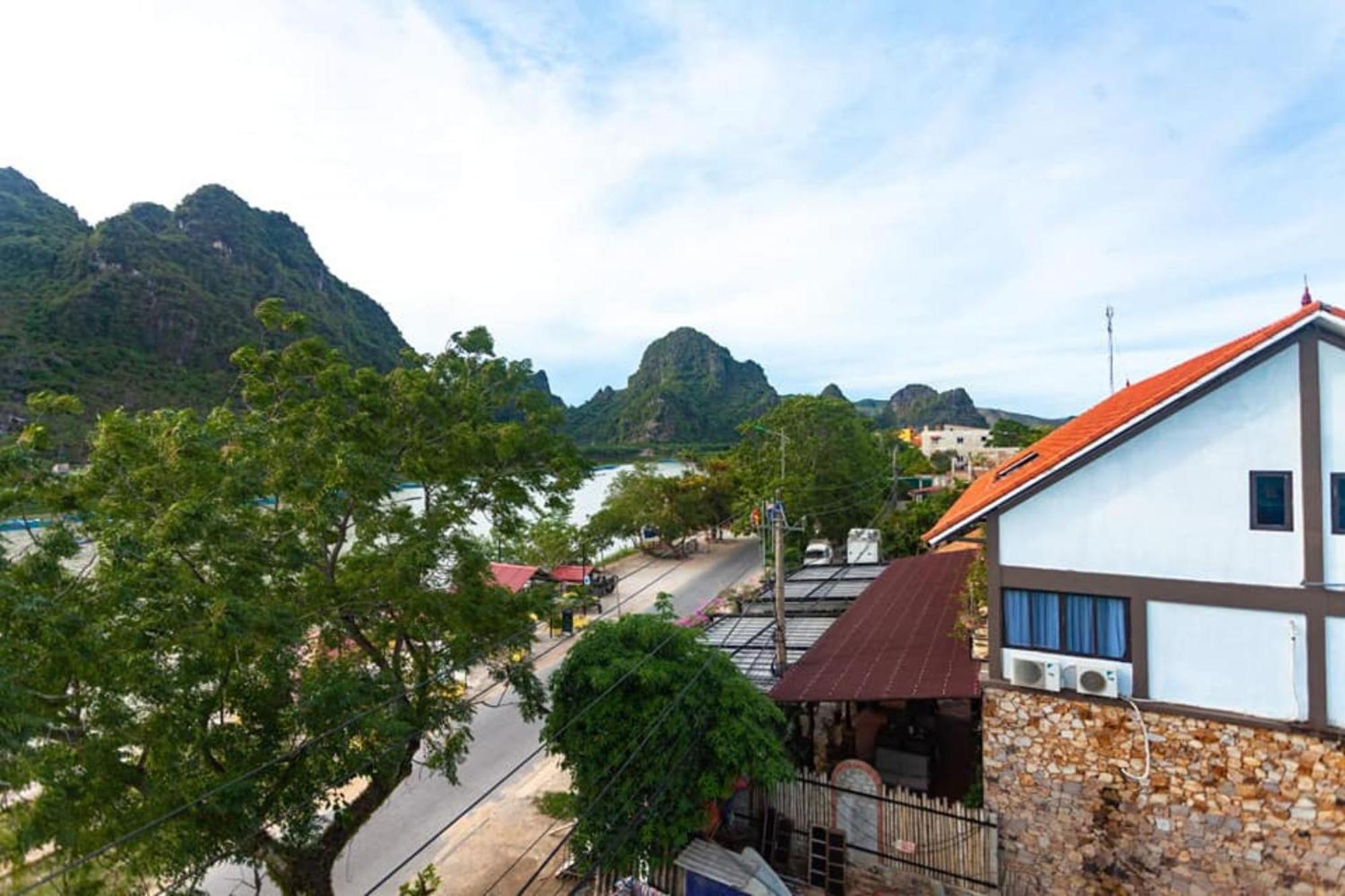 Riverview Home Phong Nha Exterior photo